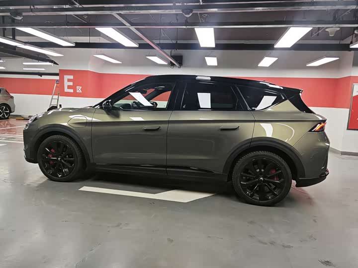 Фото 6 - BAIC Arcfox Alpha T