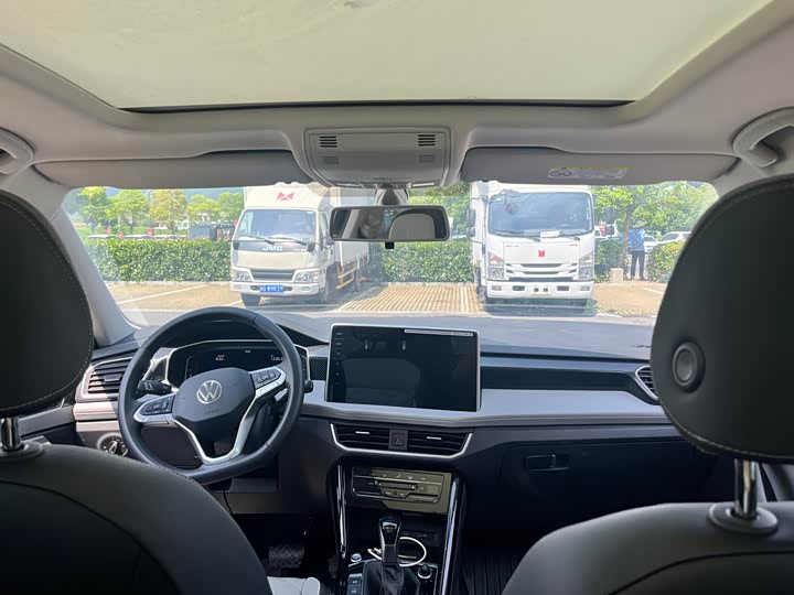 Volkswagen Tayron 2024 2024款 330TSI 两驱豪华Plus进阶版