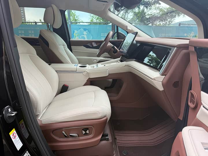 BYD Xia 2025 2025款 DM-i 1.5T 100km 超越型