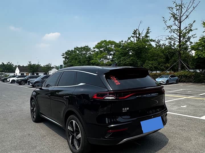 Фото 4 - BYD Tang Hybrid/EV