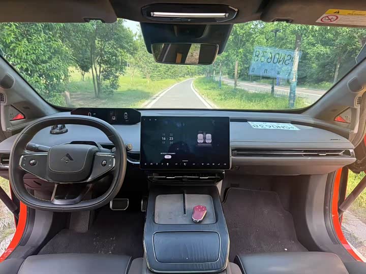 GAC Hyptec GT 2023 2023款 710后驱超充七翼版