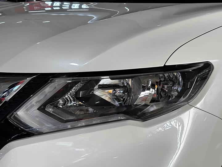 Zdjęcie 3 - Nissan X-Trail
