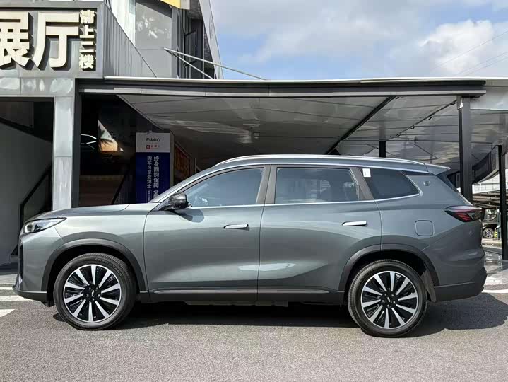 Chery Fulwin T8 2025 2025款 1.5T 130km 尊享版 5座