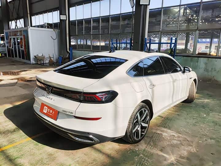Фото 4 - Volkswagen Lamando L