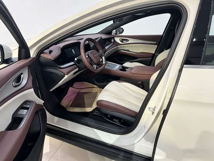 BYD Seal 07 DM-i Hybrid 2026 2026款 DM-i 1.5T 230km 旗舰型