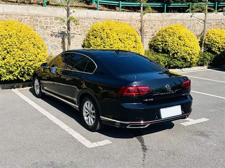 Фото 7 - Volkswagen Magotan