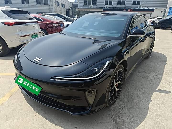 2025 IM motors L6