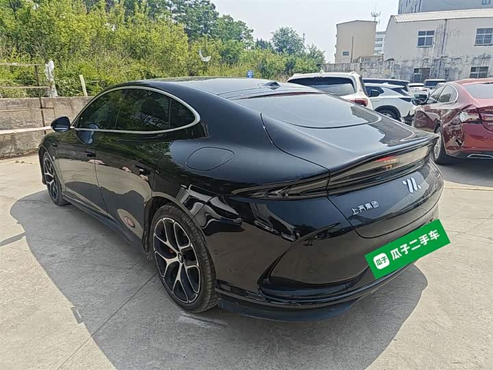 2025 IM motors L6