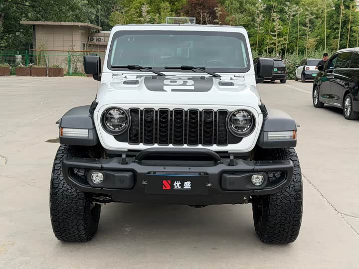 Jeep Wrangler 2021 2021款 2.0T 罗宾汉四门版