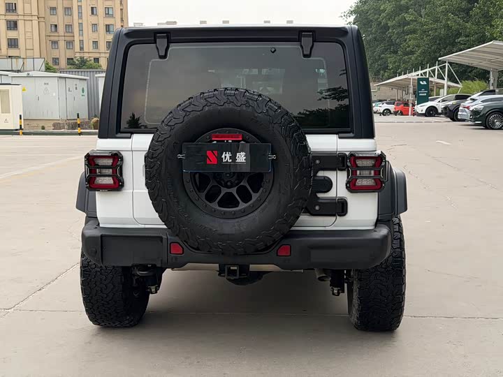 Jeep Wrangler 2021 2021款 2.0T 罗宾汉四门版