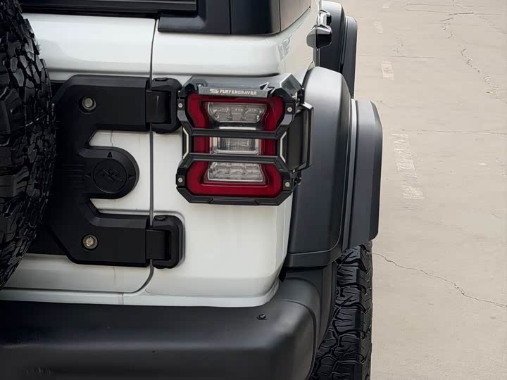 Jeep Wrangler 2021 2021款 2.0T 罗宾汉四门版