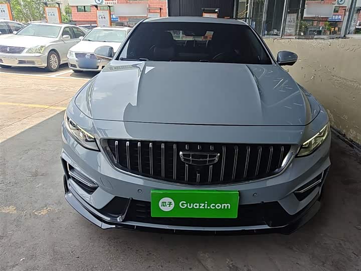 Zdjęcie 3 - Geely Preface