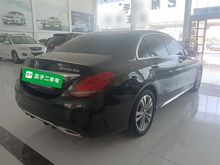 Photo 7 - Mercedes-Benz C-Class