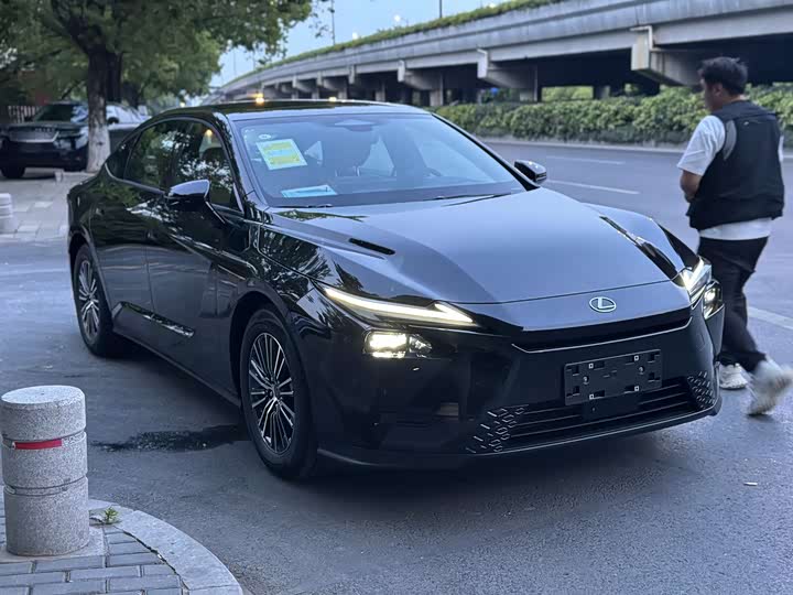 2026 Lexus ES