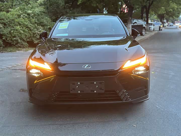 2026 Lexus ES