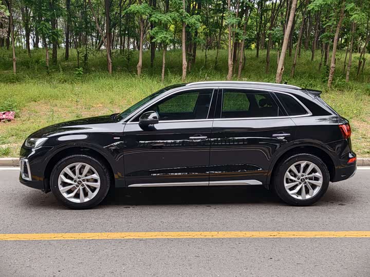 Фото 3 - Audi Q5L