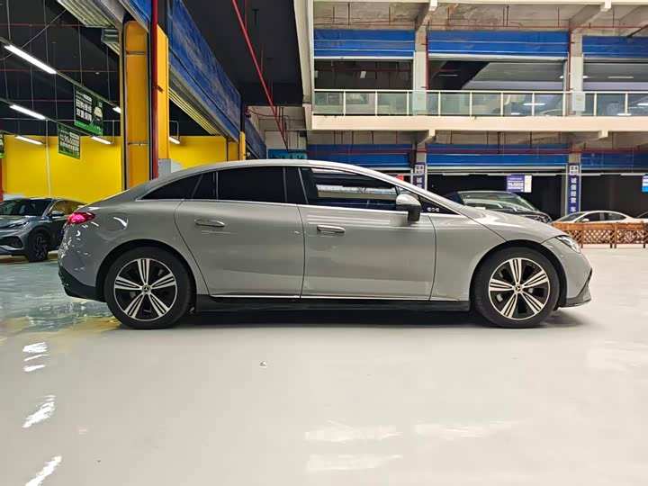 Фото 3 - Mercedes-Benz EQE