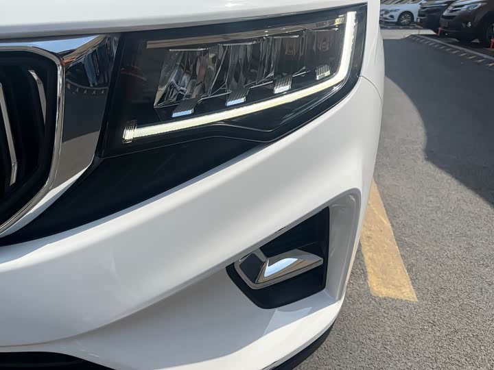 Geely Okavango 2022 2022款 1.8TD DCT豪华型 7座