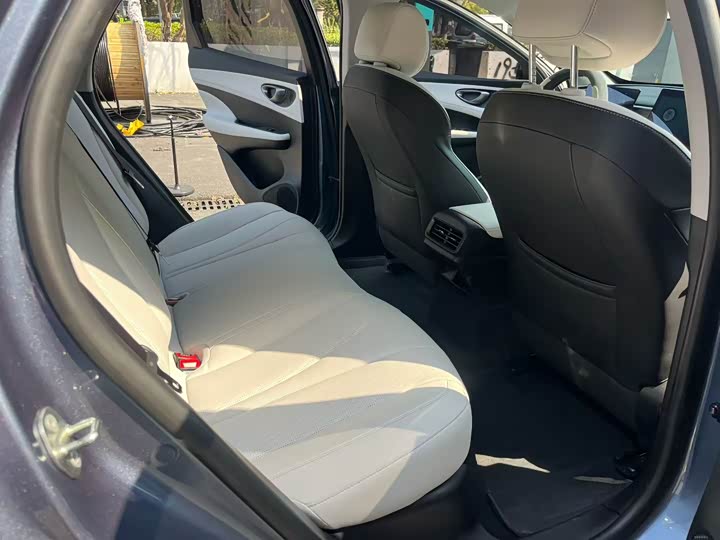 BYD Seal 05 DM-i Hybrid 2025 2025款 DM-i 智驾版 55KM豪华型