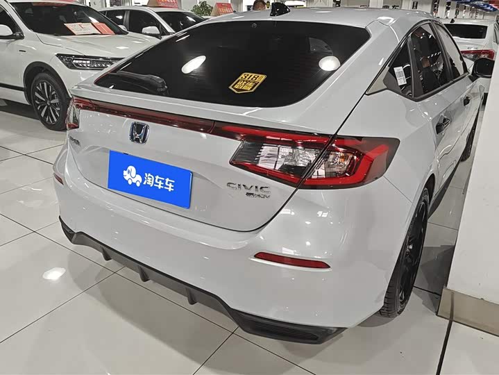 Фото 3 - Honda Civic