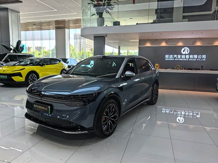 Zeekr 7X 2025 2025款 75kWh 后驱智驾版