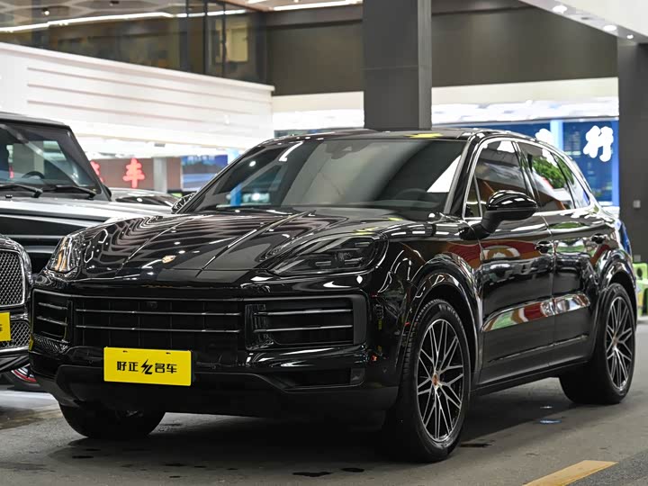 Porsche Cayenne 2025 2025款 Cayenne 3.0T 逐梦版