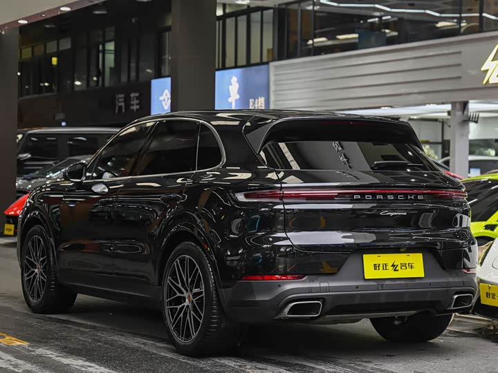 Porsche Cayenne 2025 2025款 Cayenne 3.0T 逐梦版
