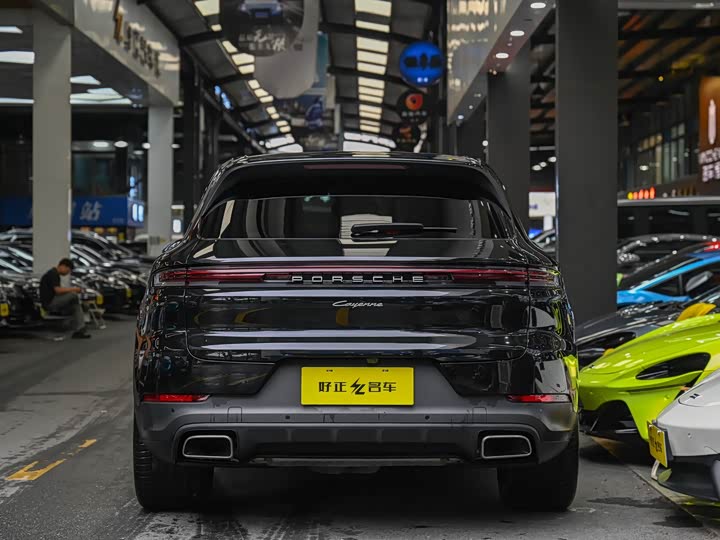 Porsche Cayenne 2025 2025款 Cayenne 3.0T 逐梦版