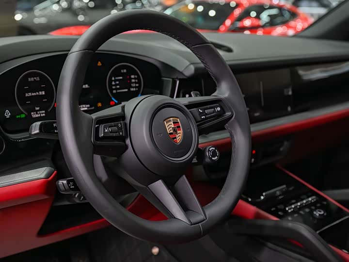 Porsche Cayenne 2025 2025款 Cayenne 3.0T 逐梦版