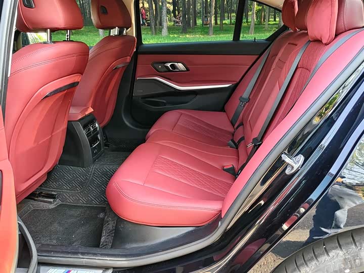 Фото 8 - BMW 3 Series