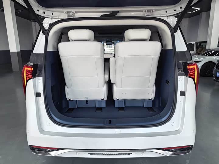 Buick GL8 Century 2025 2025款 2.0T 六座蕴世版