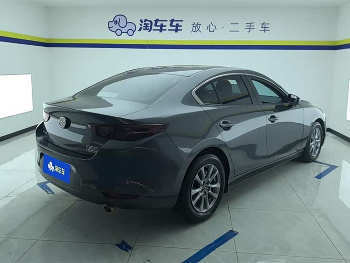 Photo 3 - Mazda 3 (Axela)