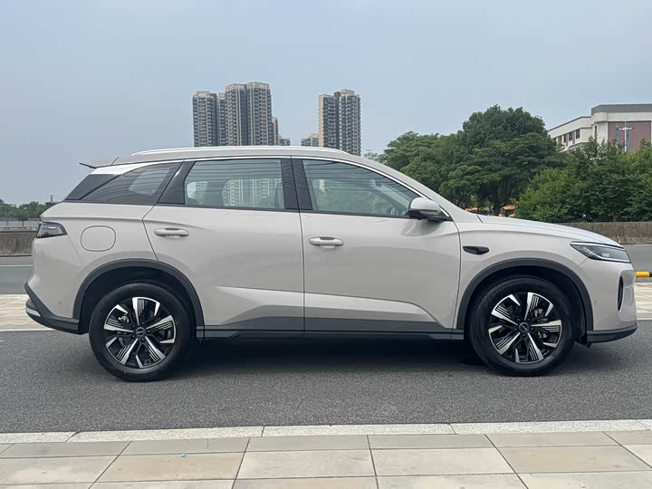 BYD Sea Lion 05 DM-i Hybrid 2025 2025款 DM-i 智驾版 115KM尊荣型