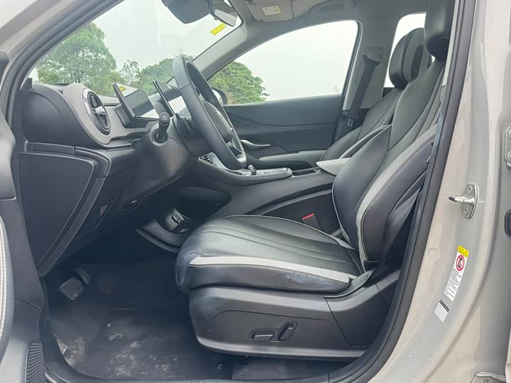 BYD Sea Lion 05 DM-i Hybrid 2025 2025款 DM-i 智驾版 115KM尊荣型