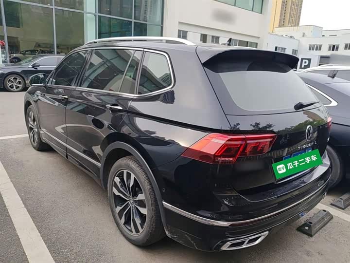 Фото 5 - Volkswagen Tiguan L Pro