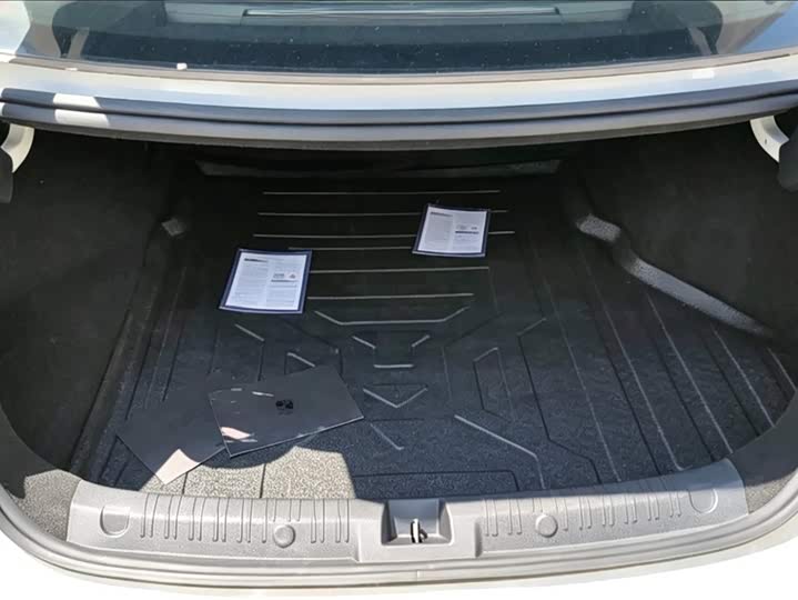 BYD Qin L 2026 2026款 DM-i 210KM云辇型