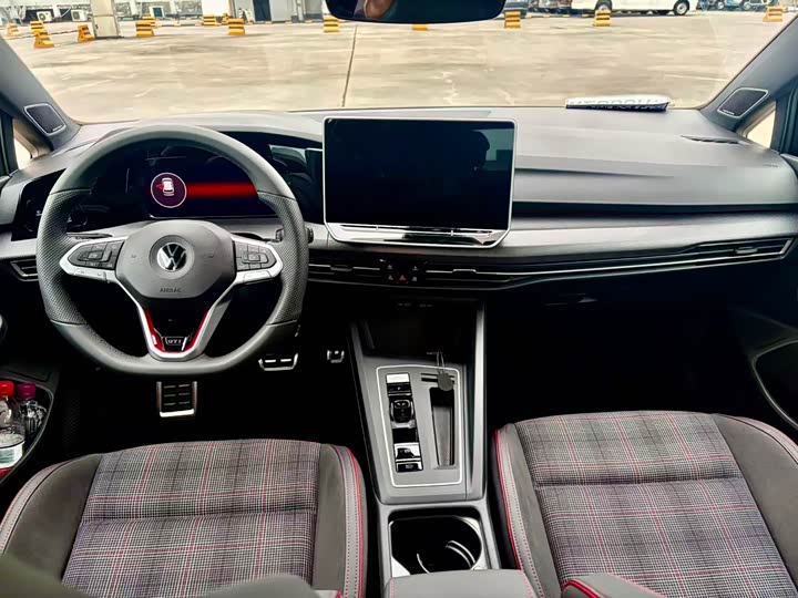 2026 Volkswagen Golf GTI