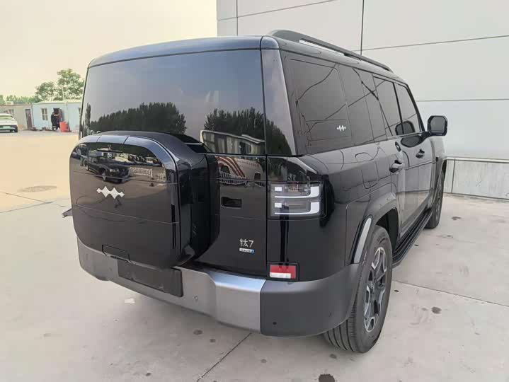 BYD FangChengBao Titanium 7 (Tai 7) 2025 2025款 200KM两驱Max版
