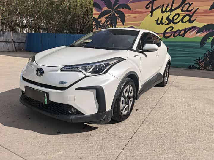 Фото 1 - Toyota C-HR EV
