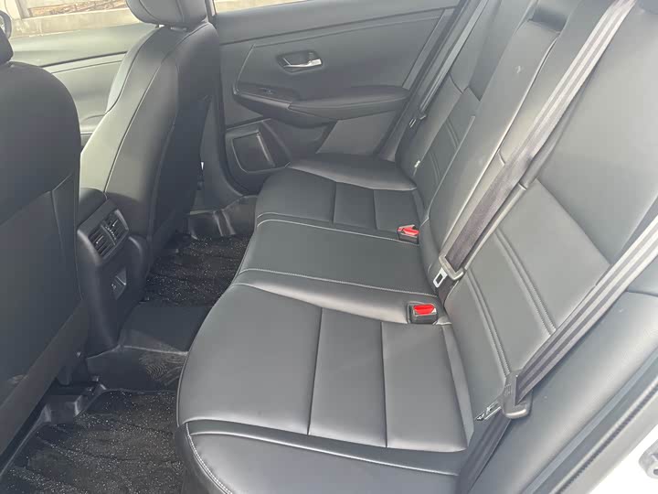 Nissan Sylphy 2026 2026款 1.6L CVT悦享版