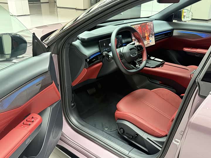 Lynk & Co 07 EM-P Hybrid 2026 2026款 126长续航 Ultra H7