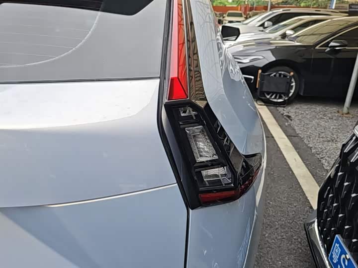 GAC Trumpchi Emkoo 2022 2022款 2.0ATK 双子星Max版