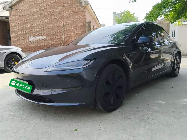 Tesla Model 3 2025 2025款 后轮驱动版