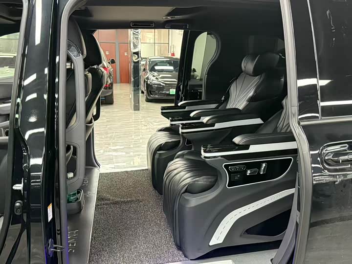 Toyota Sienna 2024 2024款 2.5L混动 舒适版