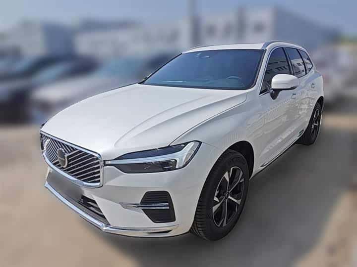 Volvo XC60 2026 2026款 B5 四驱智逸豪华版