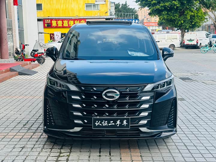 Фото 2 - GAC Trumpchi M6