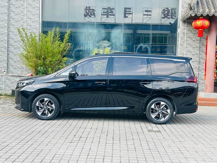 Фото 3 - GAC Trumpchi M6