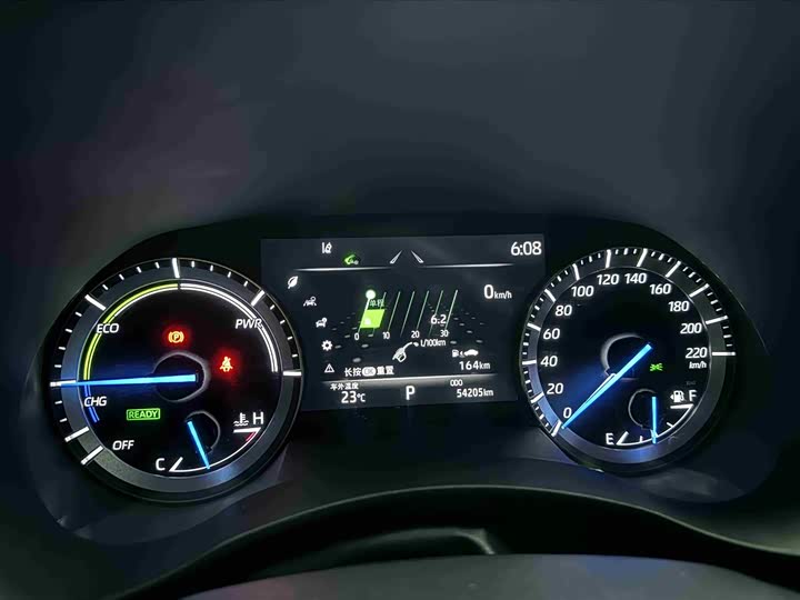 صورة 5 - Toyota Crown Kluger