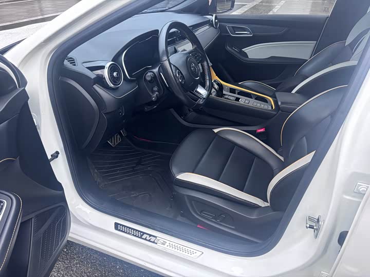 MG Motor 6 2021 2021款 Pro 1.5T 自动领潮豪华版