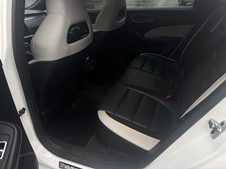 MG Motor 6 2021 2021款 Pro 1.5T 自动领潮豪华版